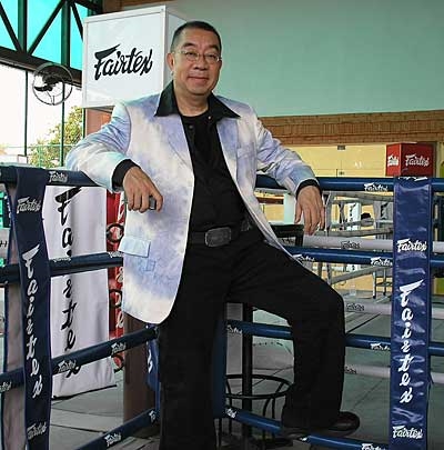 Faitex là thương hiệu dụng cụ boxing nổi tiếng của Thái Lan